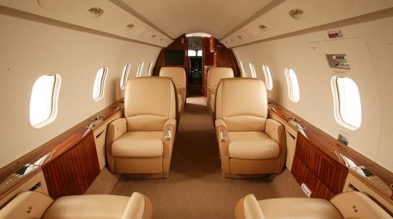 Bombardier Challenger 300
