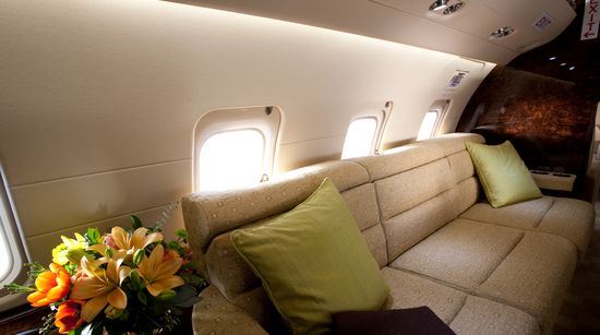 Bombardier Challenger 850