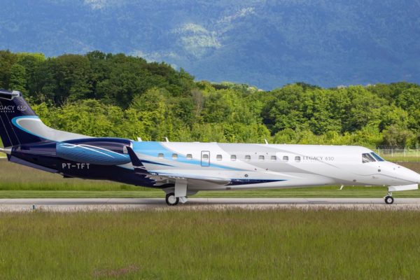 Embraer Legacy 650