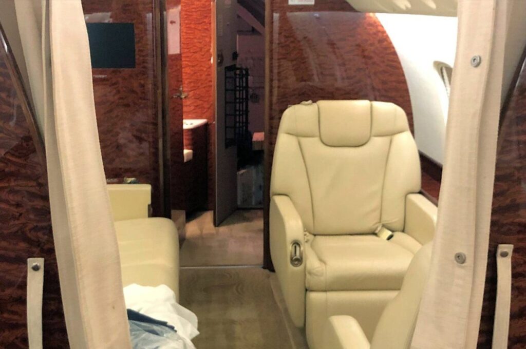 Embraer Legacy 650