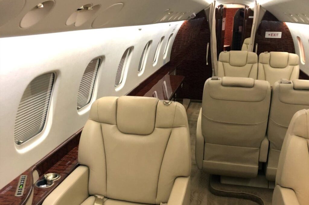 Embraer Legacy 650