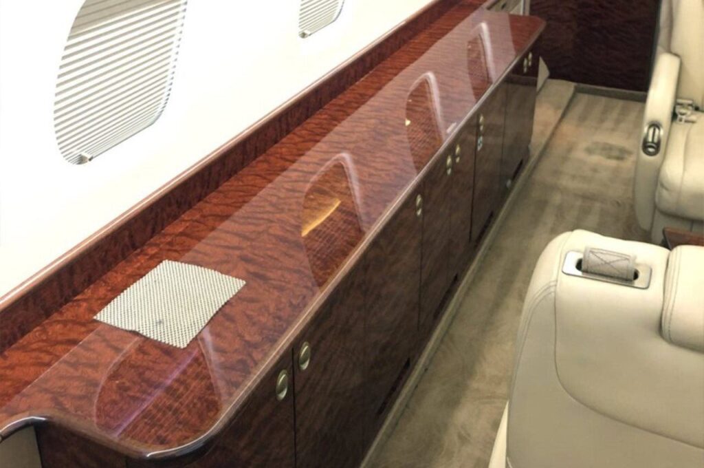 Embraer Legacy 650