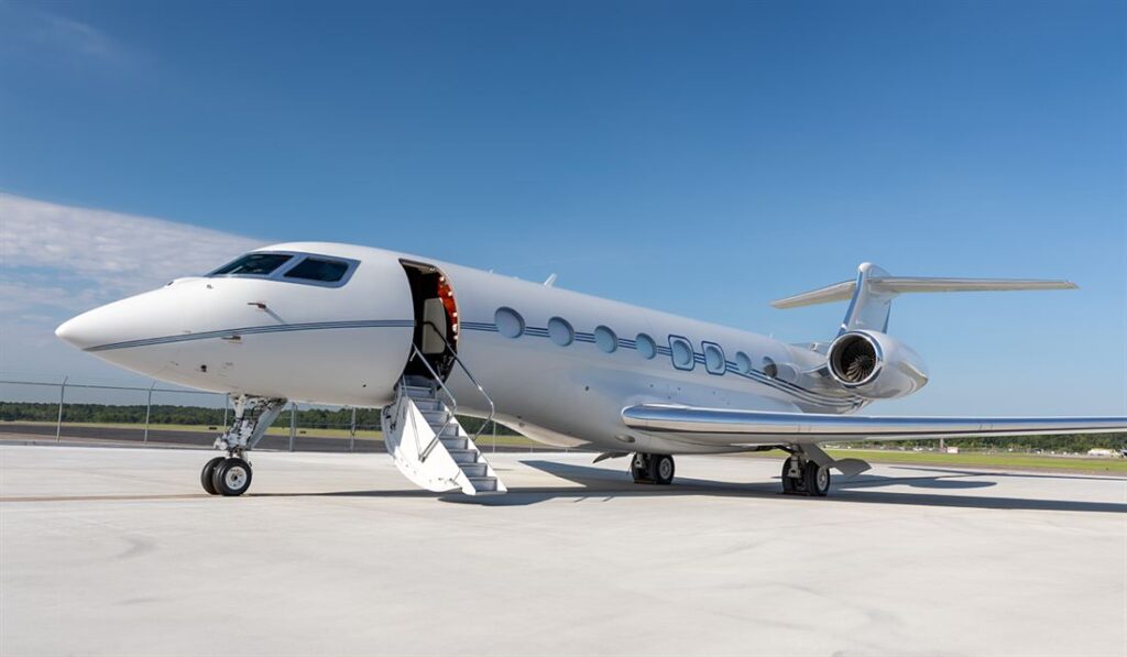 2014-Gulfstream-G-650-ER-VK