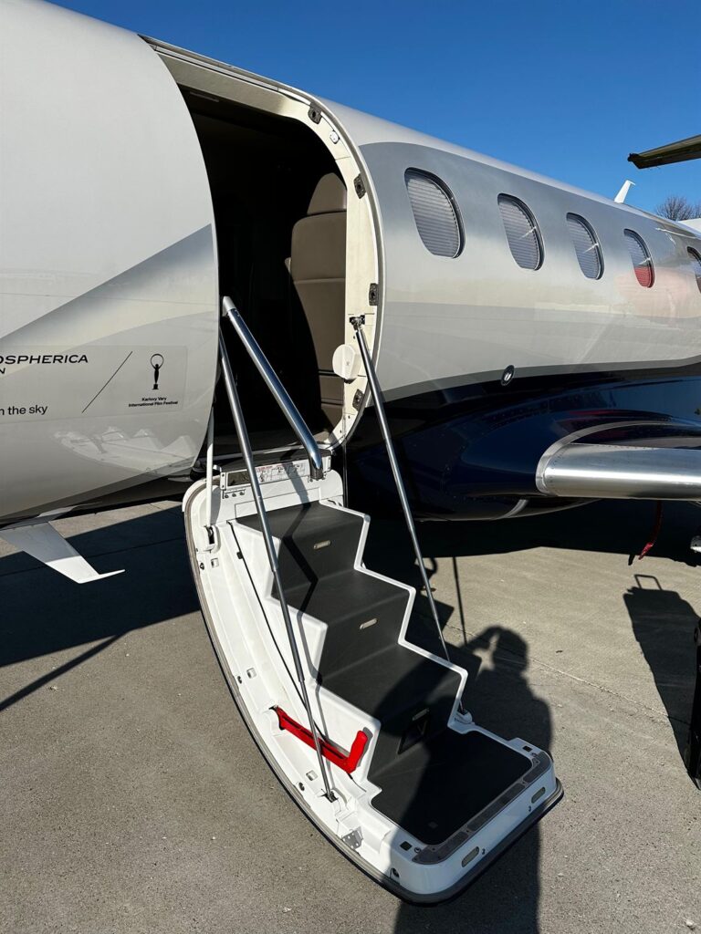 2018 Embraer Phenom 300